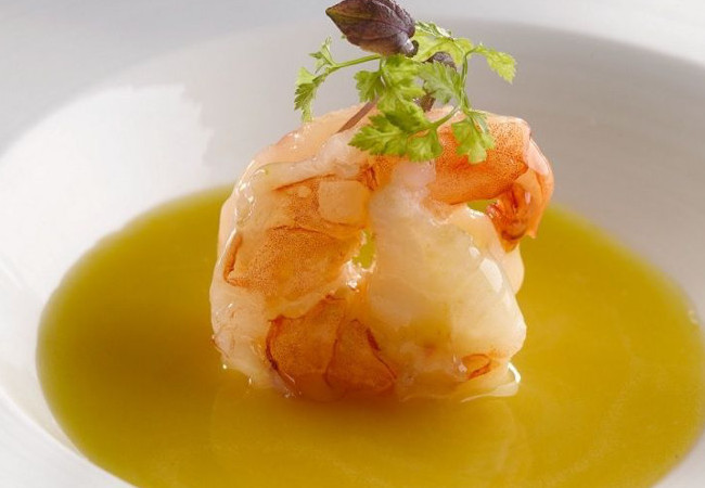 Yan Ting-Braised-Prawn-with-Pumpkin-Soup_